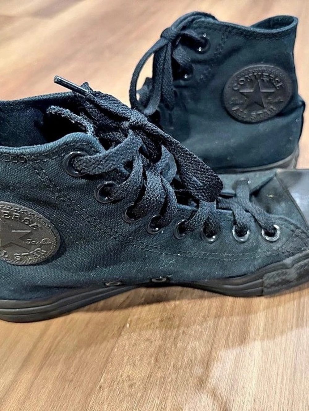 Converse Chuck Taylor All Star Women's High Top Sneakers Black US 6.5